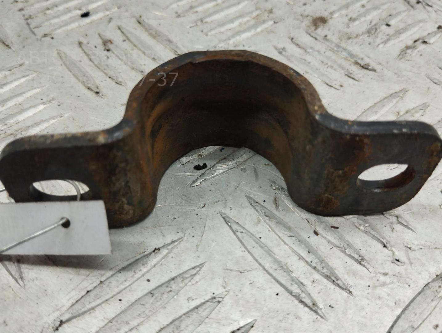 Кронштейн (п.з.к.)
