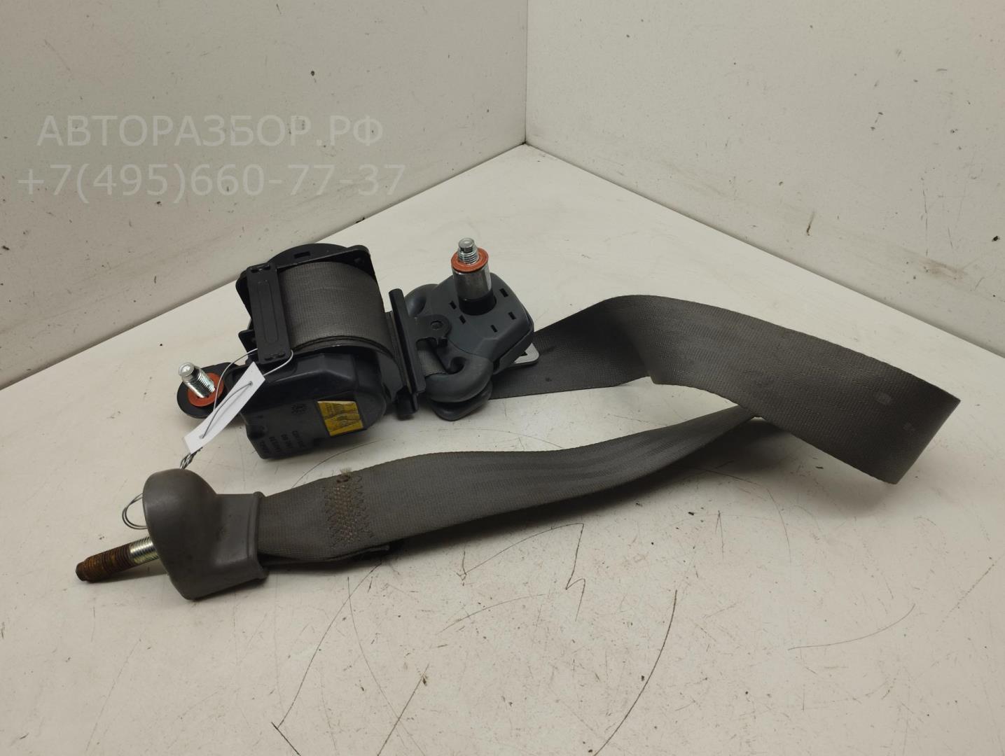 Ремень безопасности