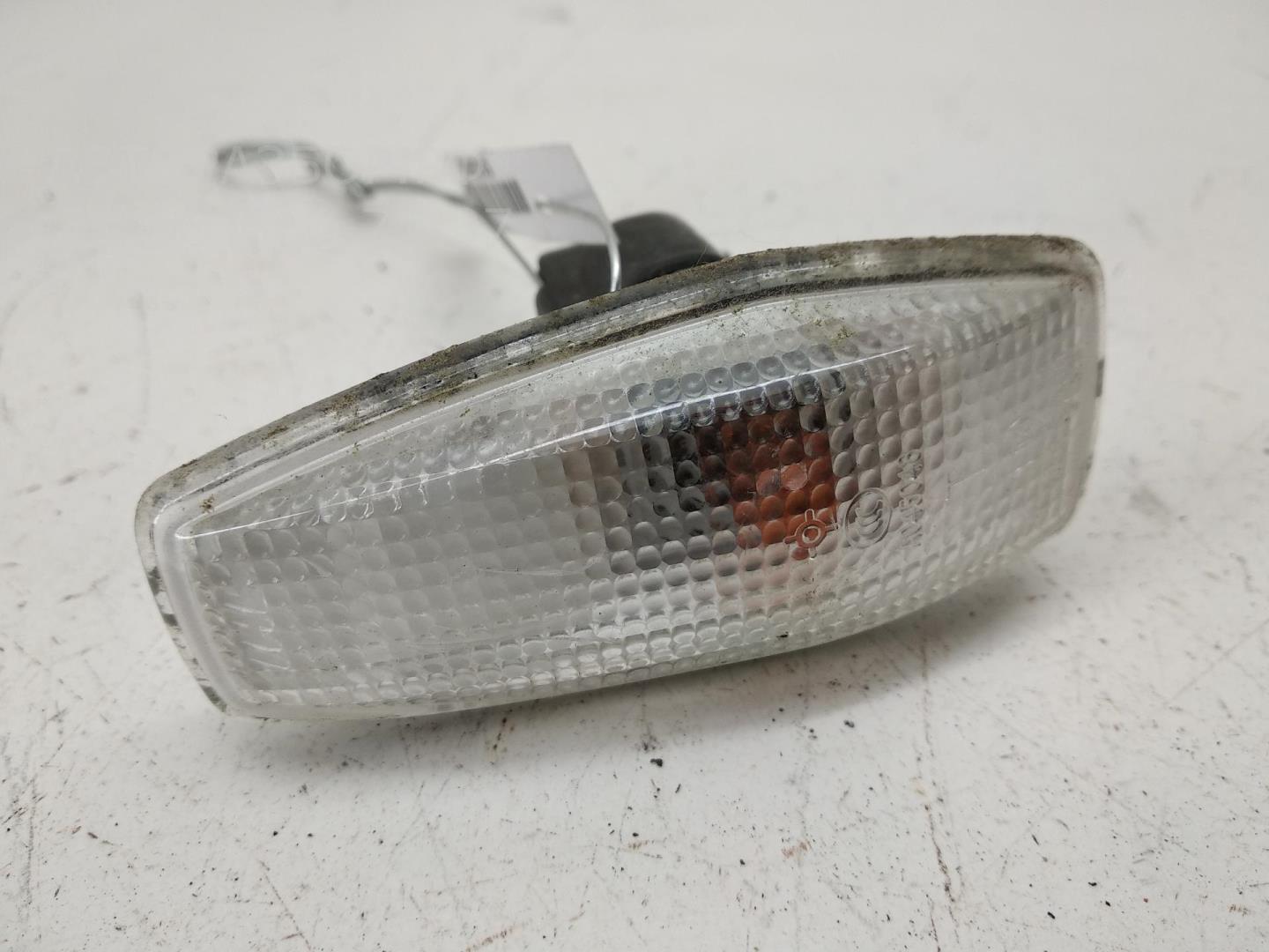 Указатель поворота правый