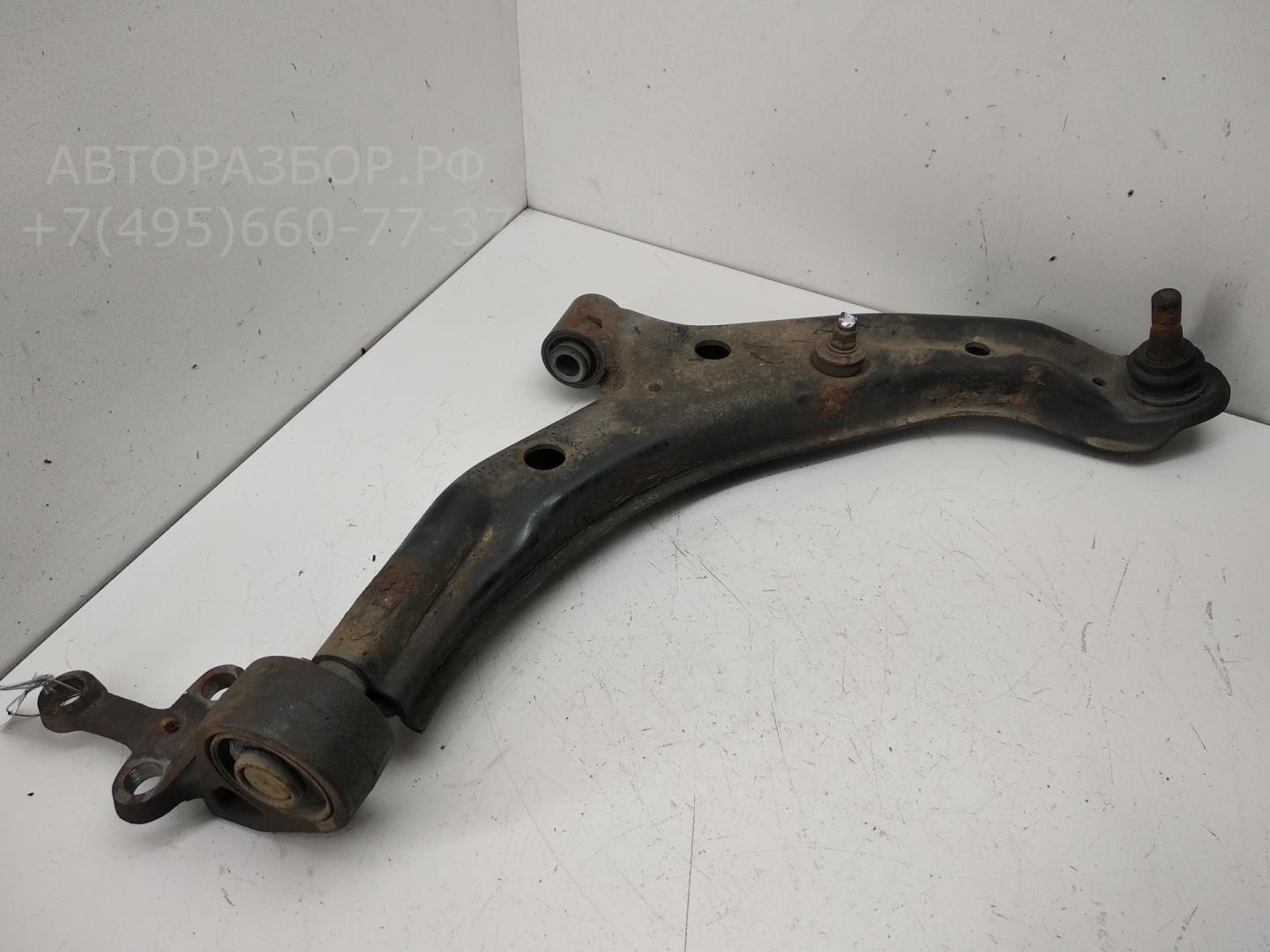 Рычаг передний правый