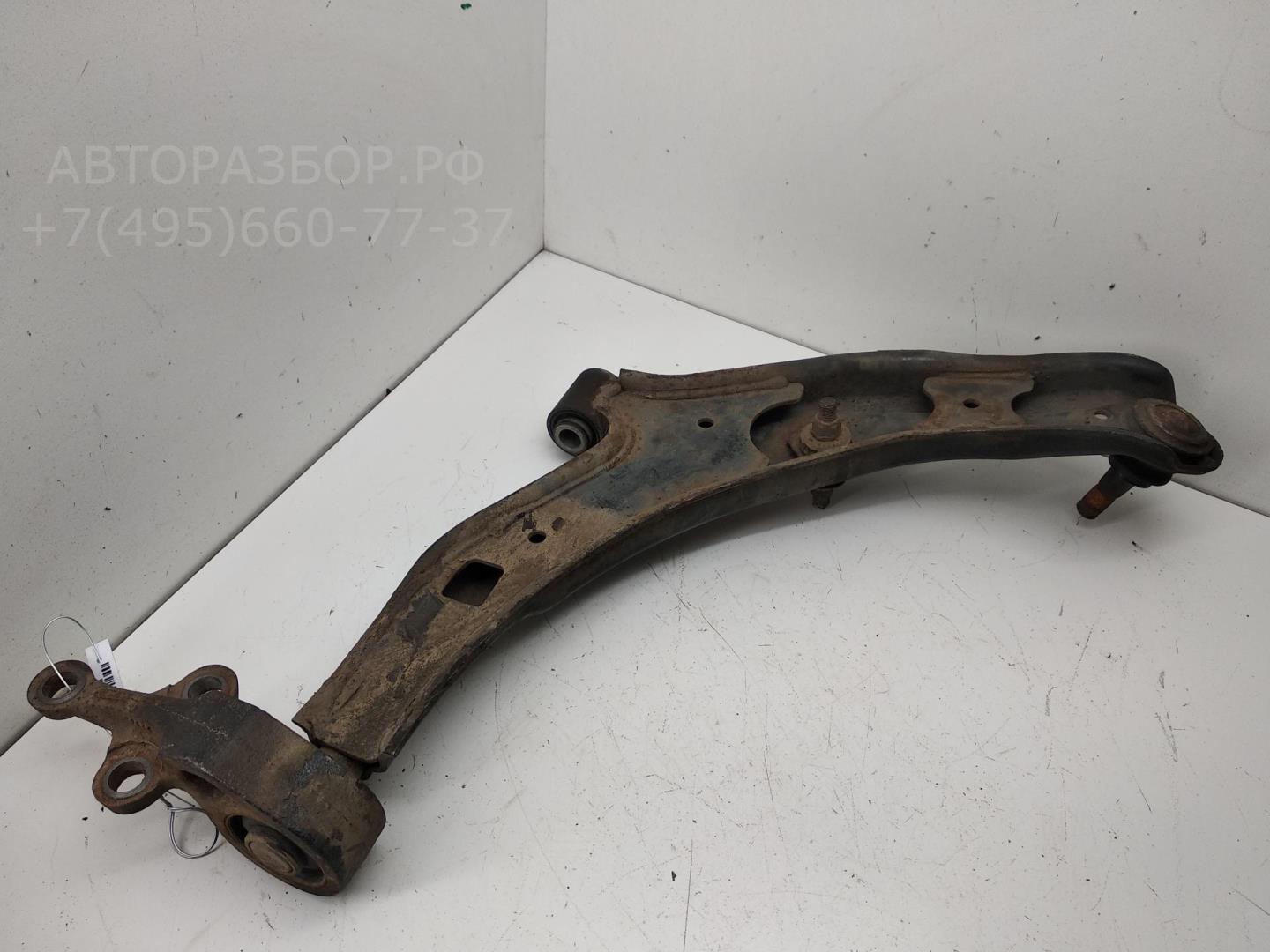 Рычаг передний левый