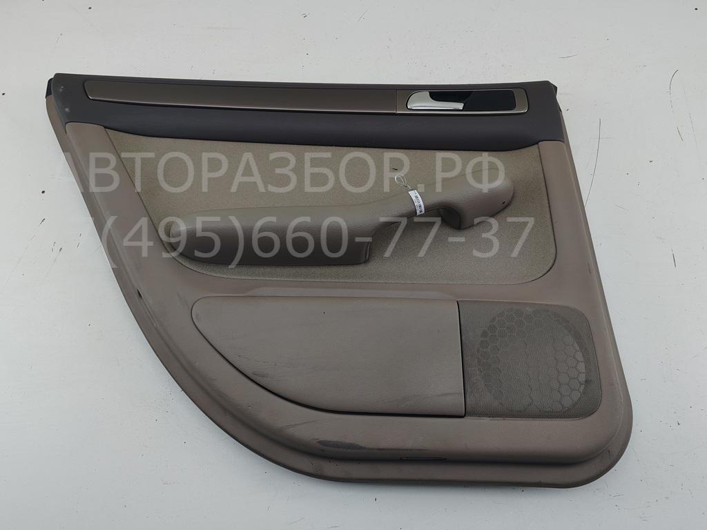 Обшивка двери задней левой