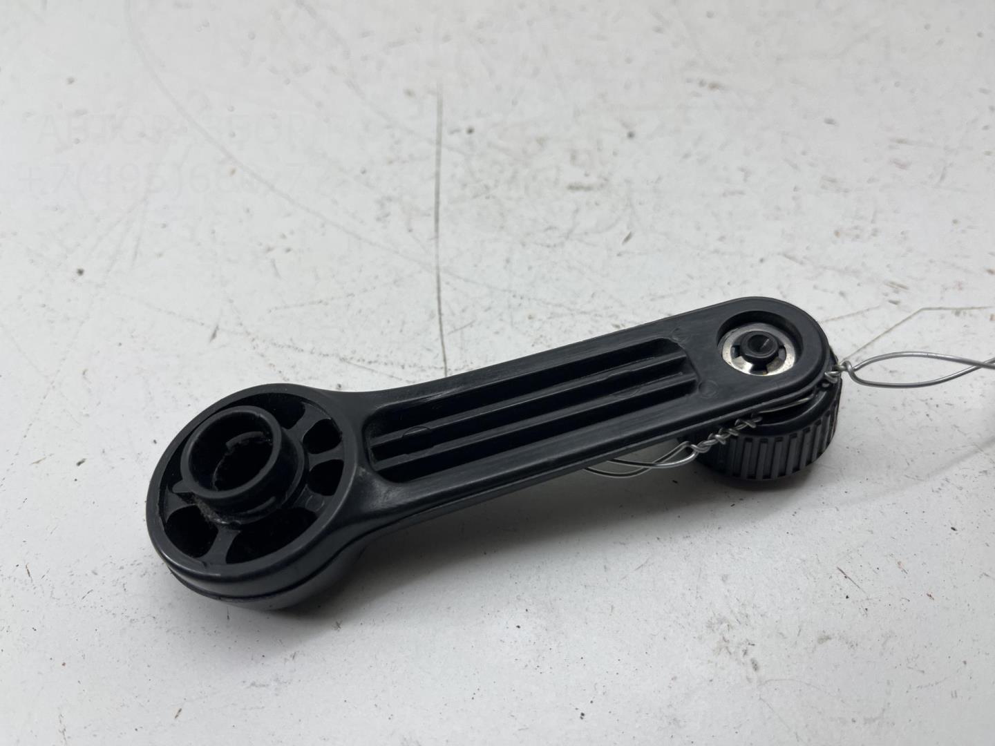 Ручка стеклоподъемника