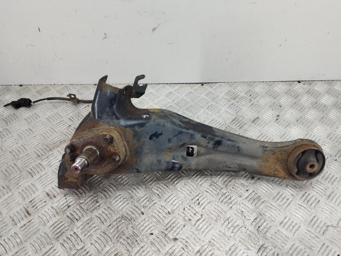 Рычаг задний правый