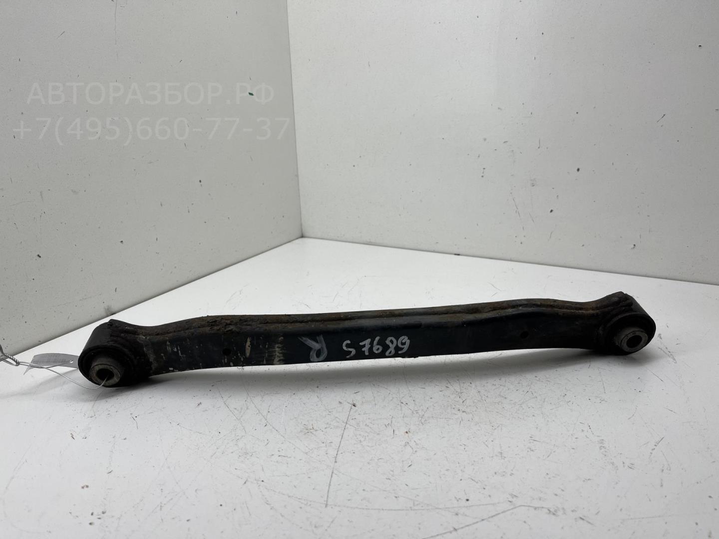 Рычаг задний правый