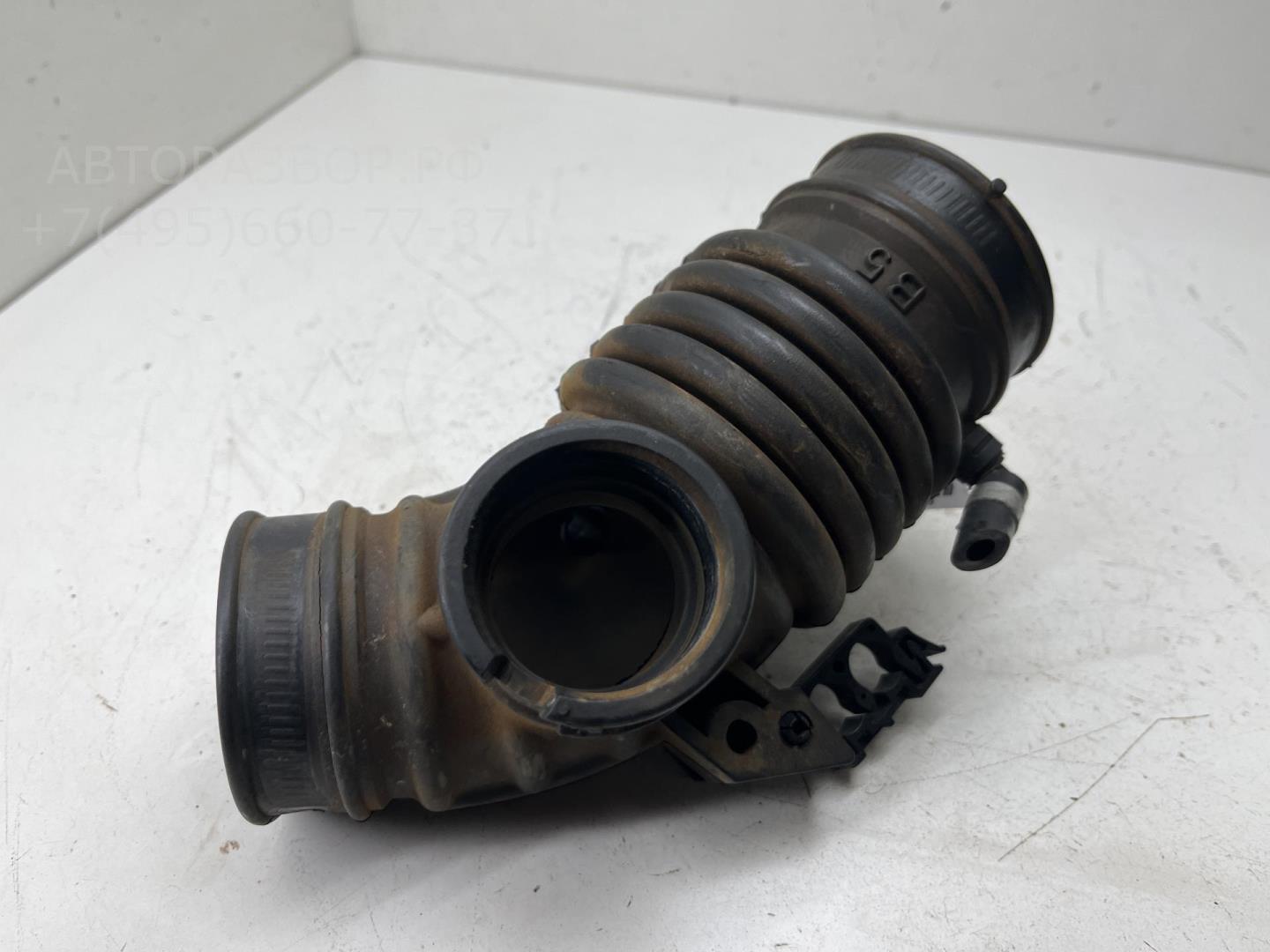 Трубка топливная