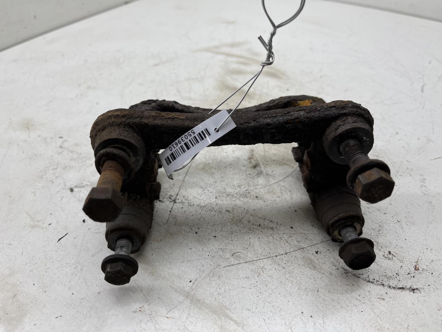 Скоба суппорта заднего