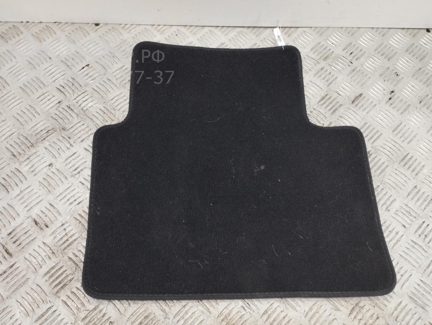 Покрытие напольное (ковролин)