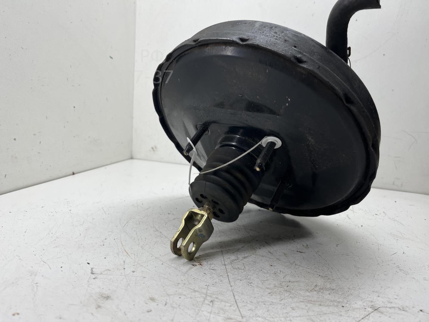 Усилитель тормозов вакуумный