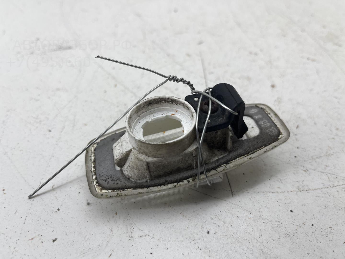 Указатель поворота правый