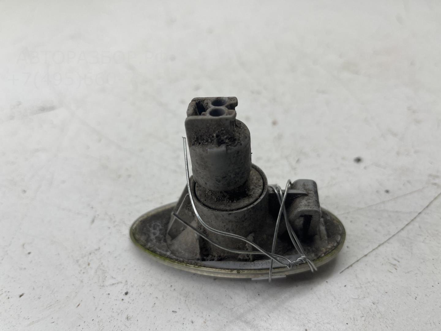 Указатель поворота правый