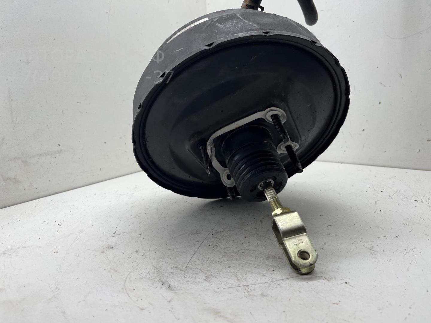 Усилитель тормозов вакуумный