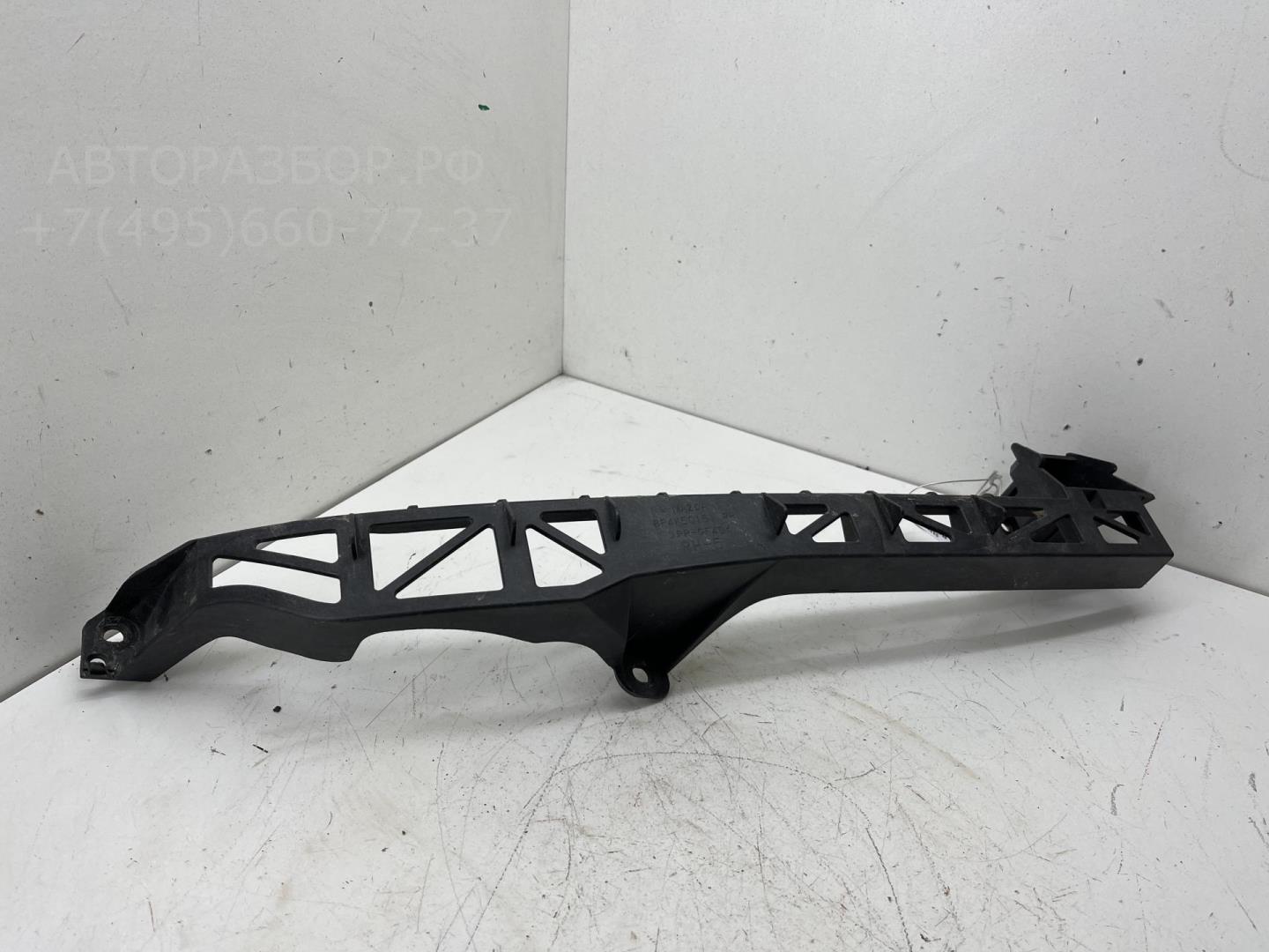 Планка под фару правая