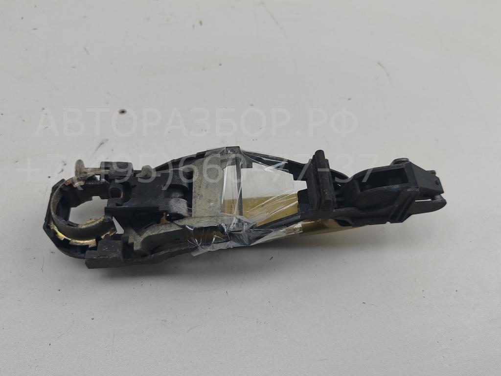 Ручка двери передней наружная правая