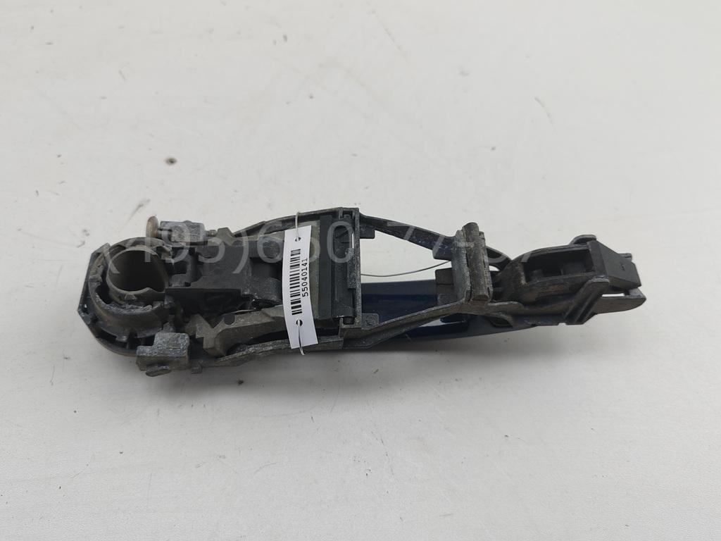 Ручка двери передней наружная правая