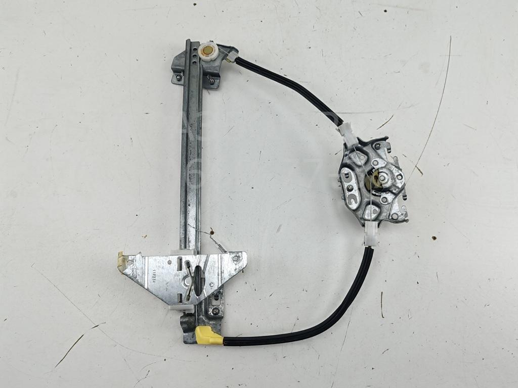 Стеклоподъемник механ. задний правый