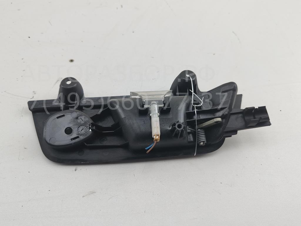 Ручка двери задней внутренняя левая