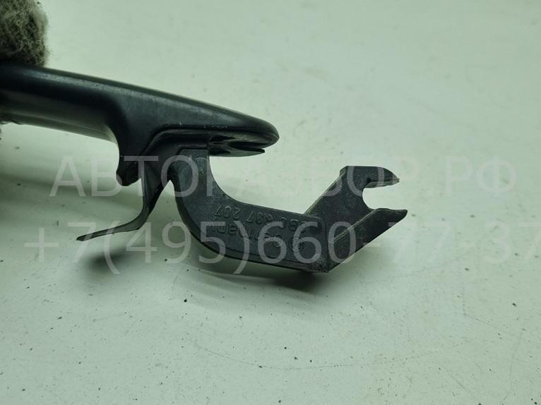 Ручка двери передней наружная правая