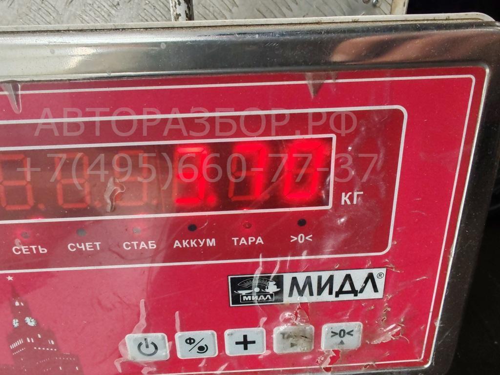 Стекло двери передней правой