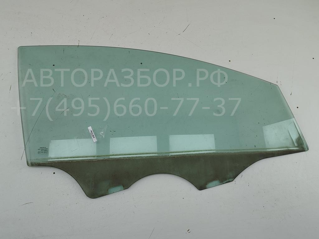 Стекло двери передней правой