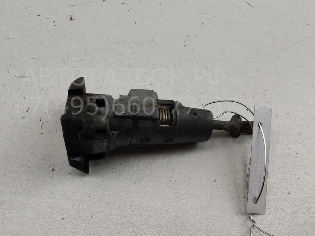 Вставка замка двери