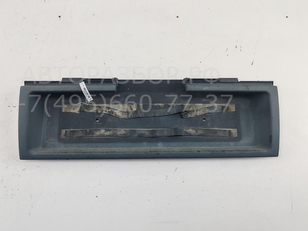 Накладка переднего бампера под номер