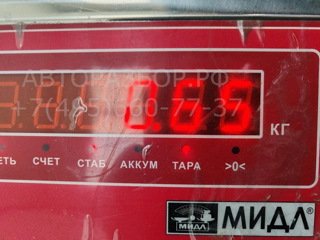 Петля крышки багажника