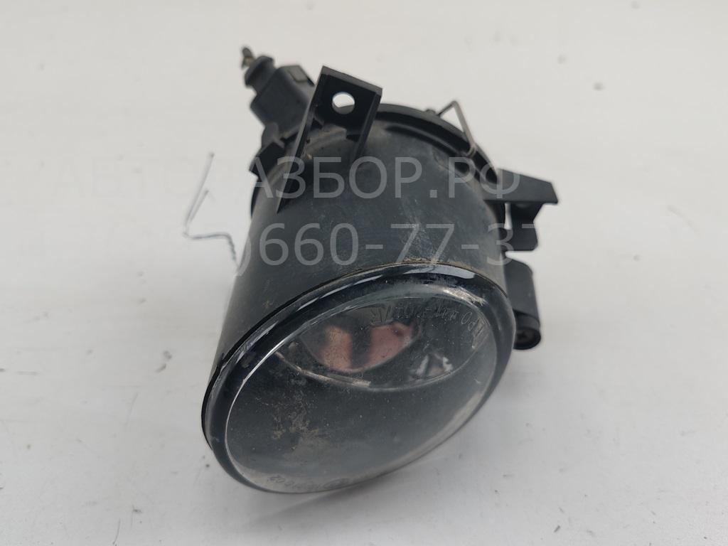 Фара противотуманная правая