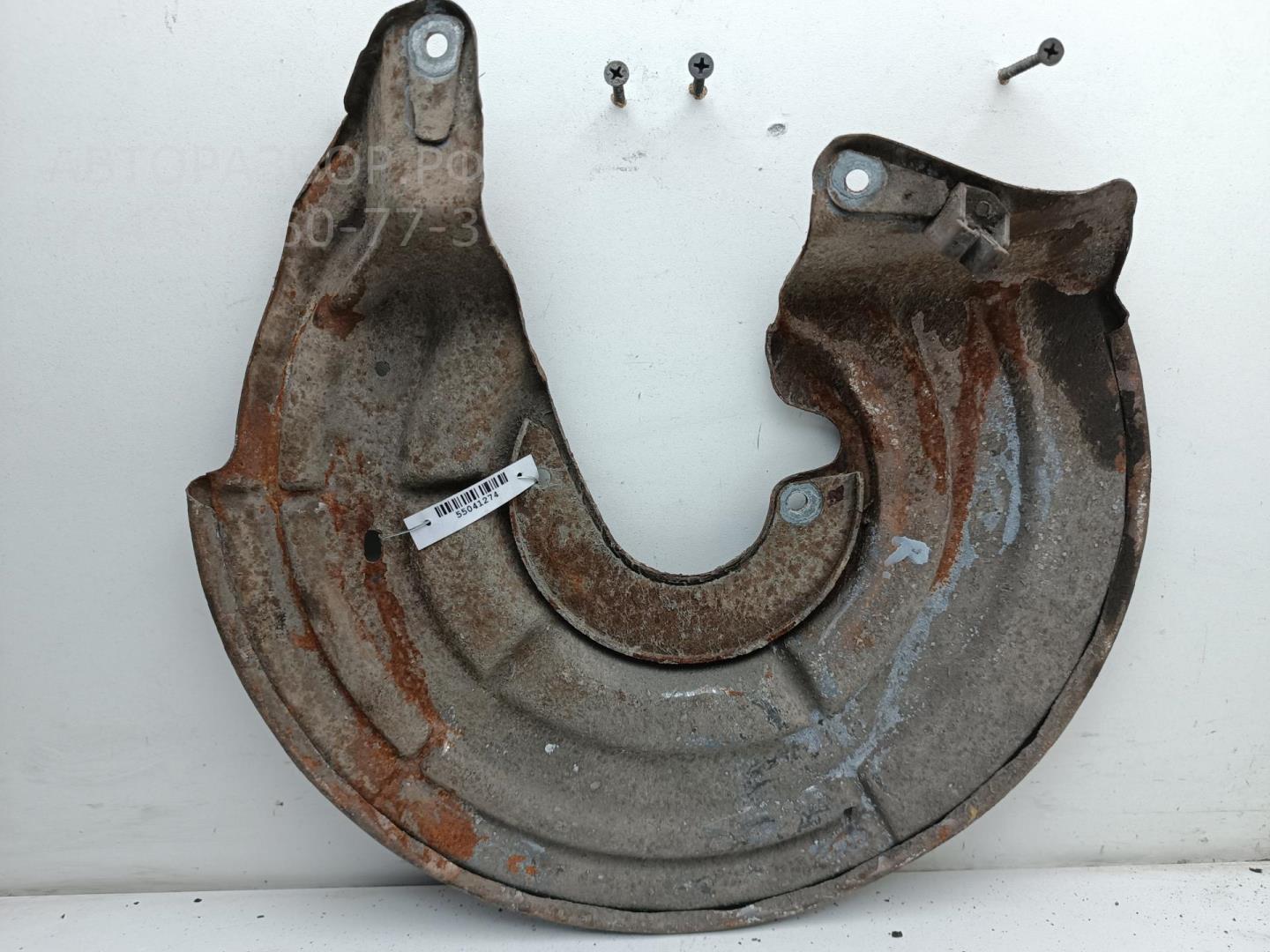 Щит опорный задний правый