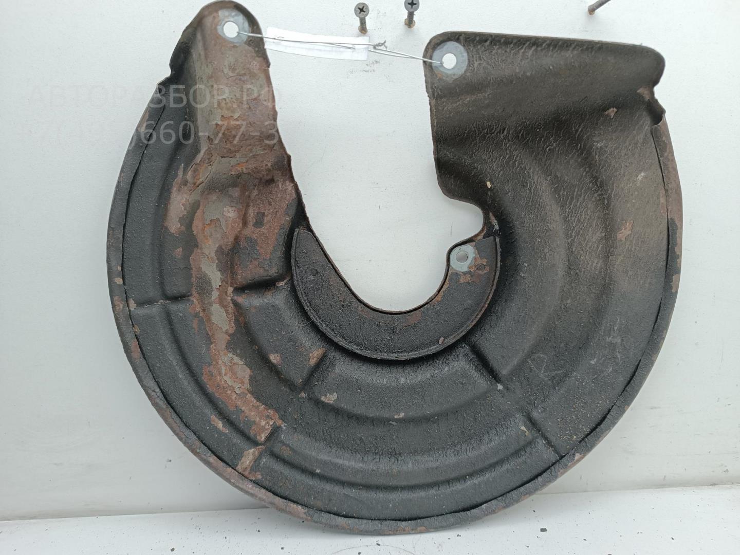 Щит опорный задний правый