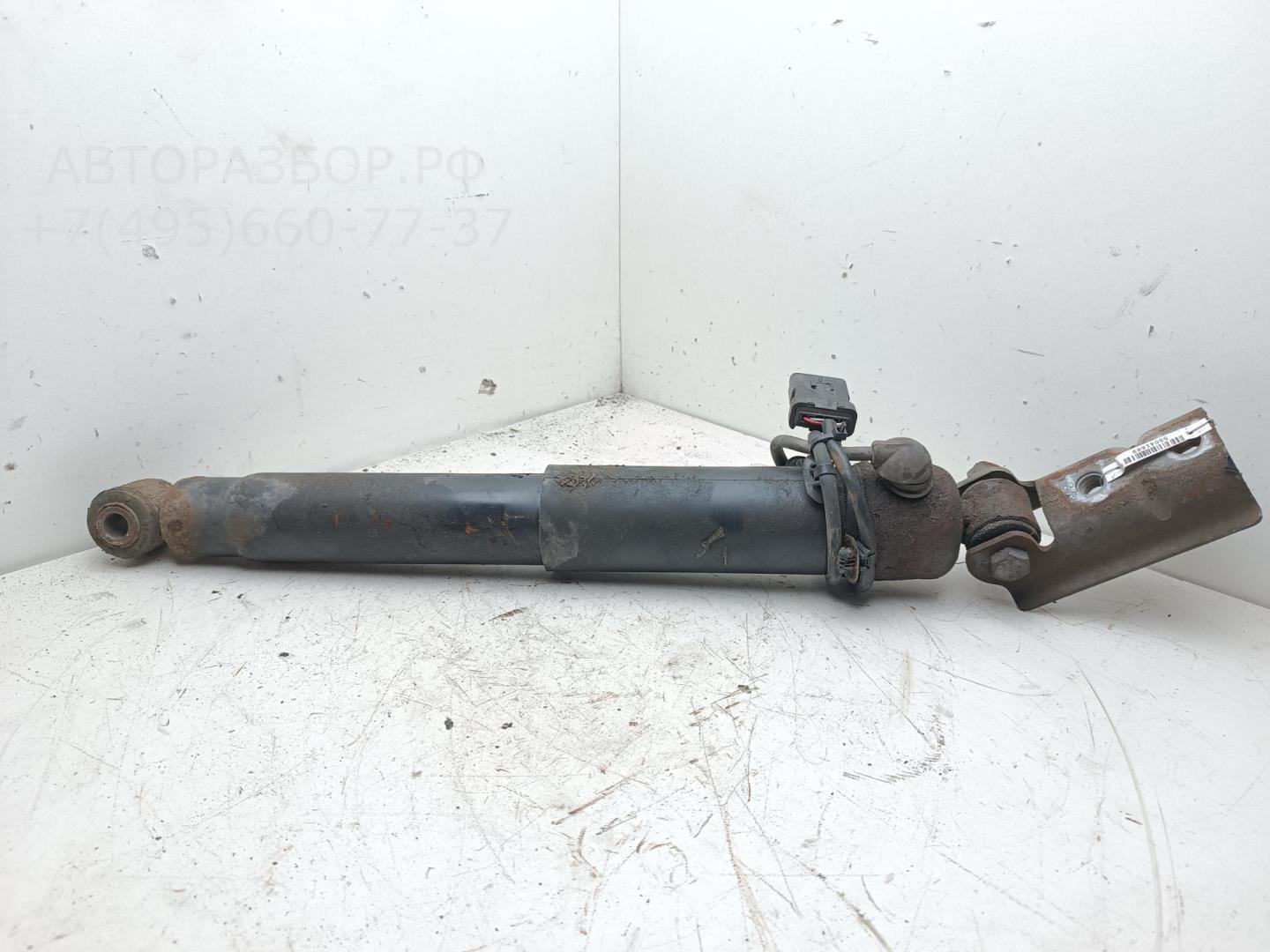 Амортизатор задний правый