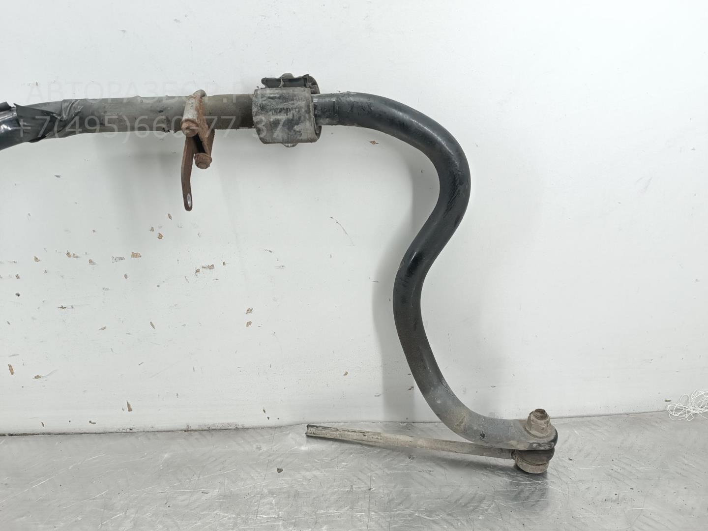 Стабилизатор передний