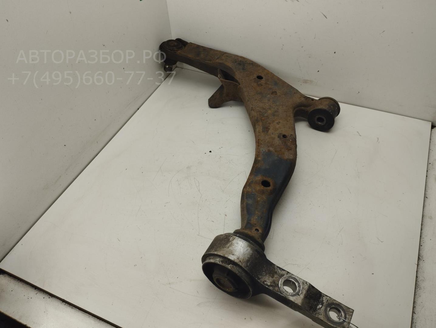 Рычаг передний правый