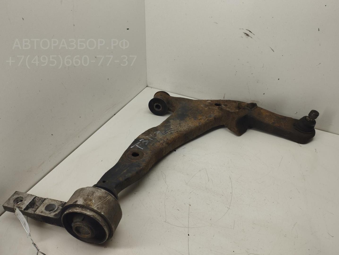 Рычаг передний правый