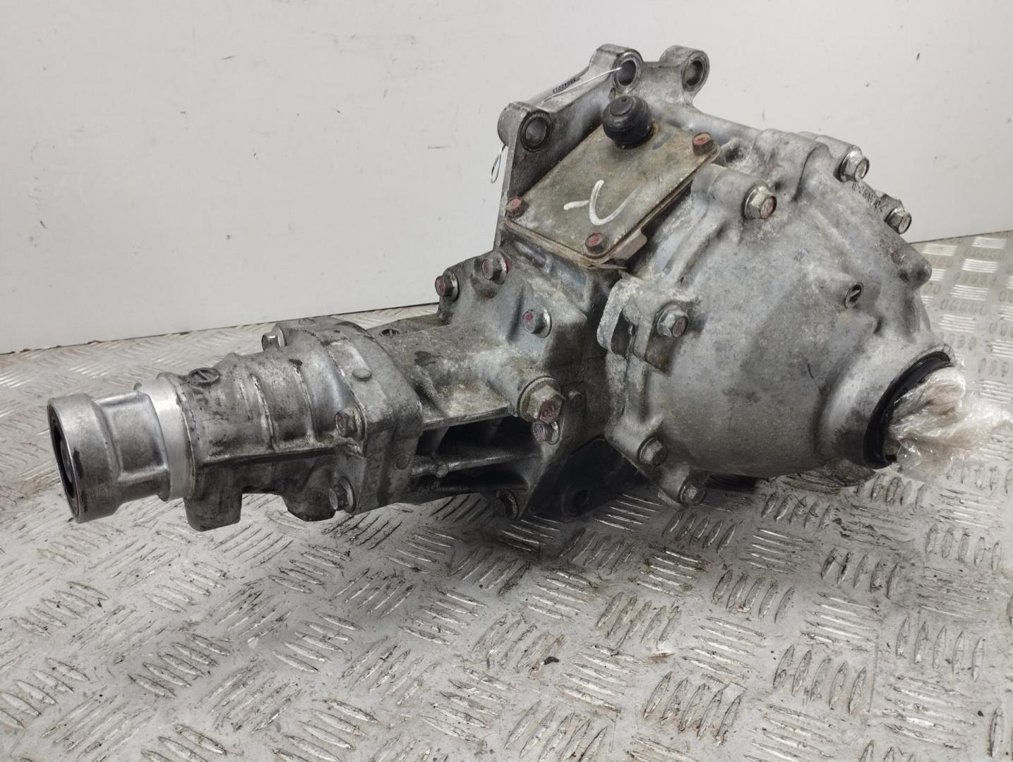 Коробка раздаточная