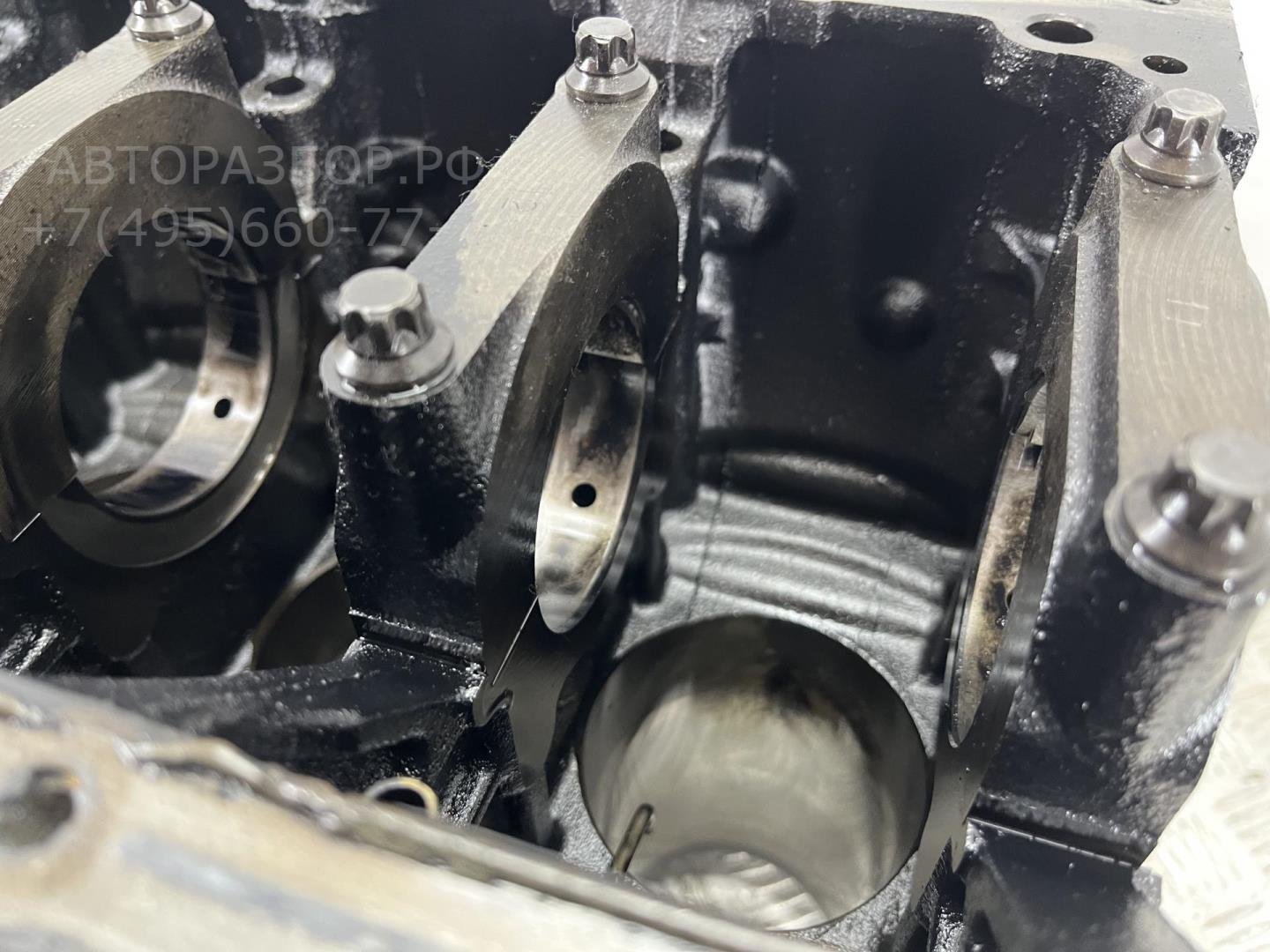 Блок двигателя