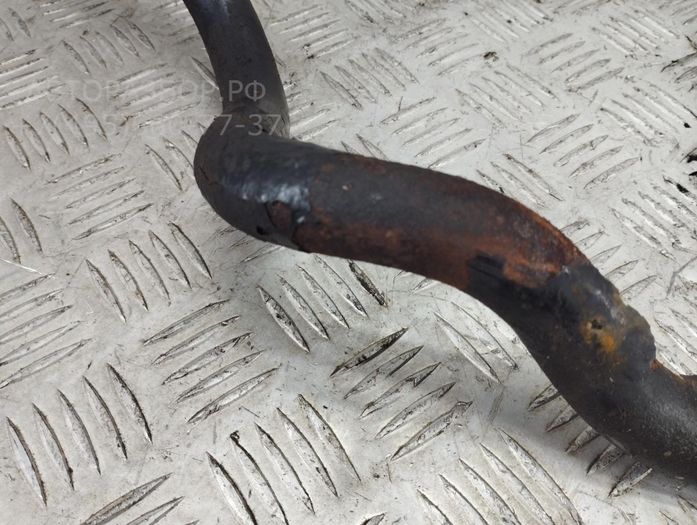 Стабилизатор передний