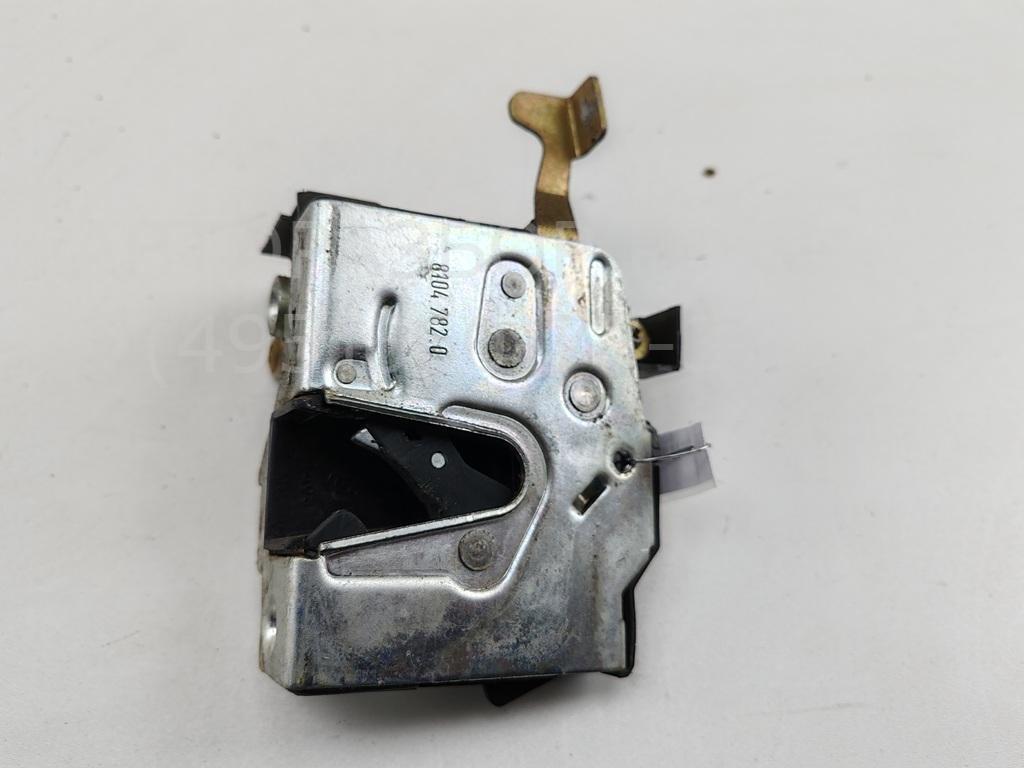 Замок двери передней правой