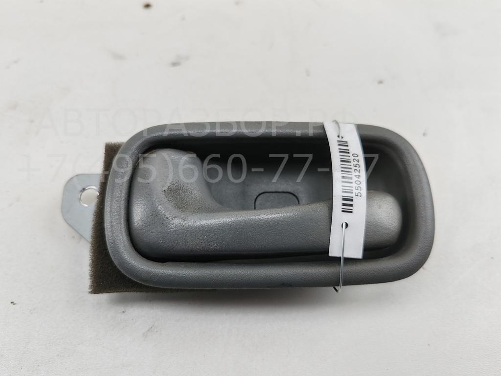 Ручка двери передней внутренняя левая