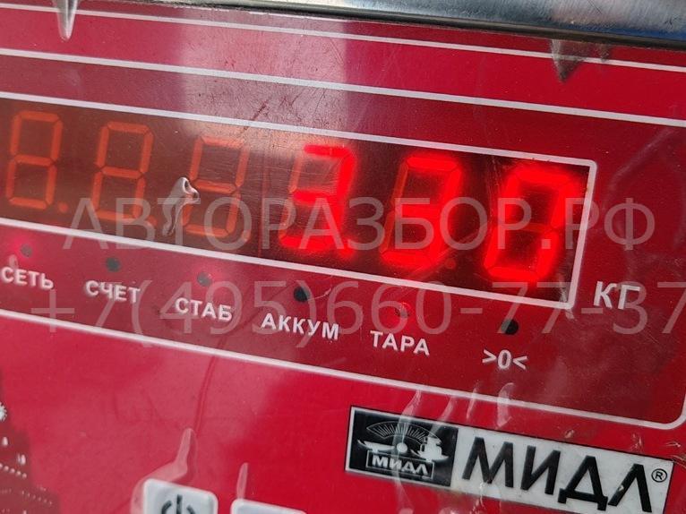 Стекло двери передней правой