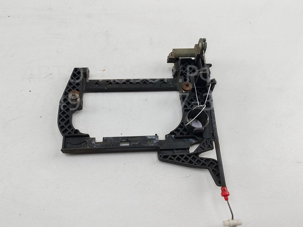 Кронштейн ручки