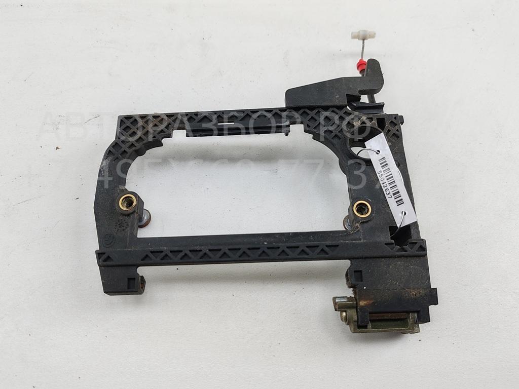 Кронштейн ручки