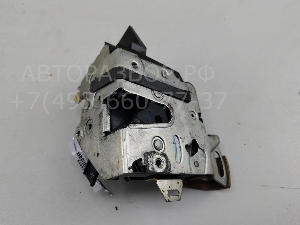 Замок двери передней правой