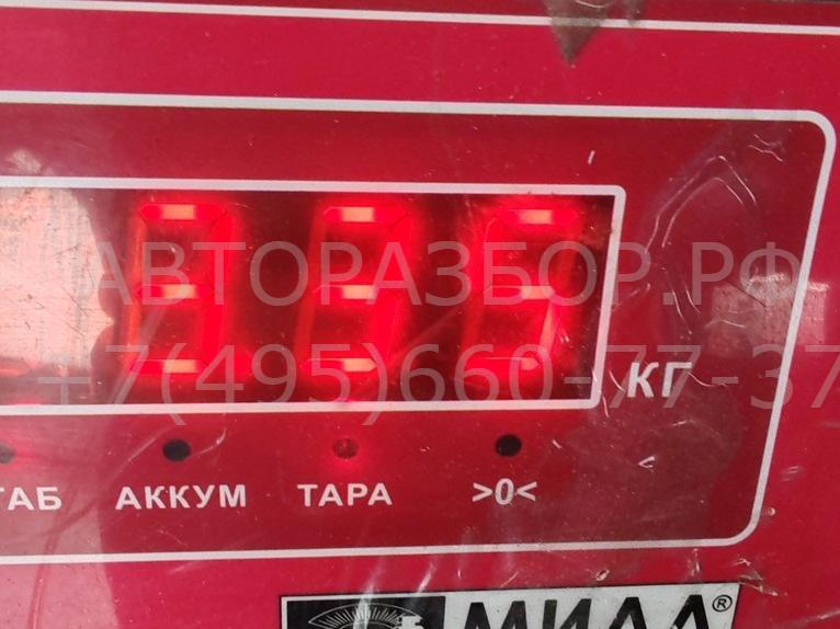 Стекло двери передней правой