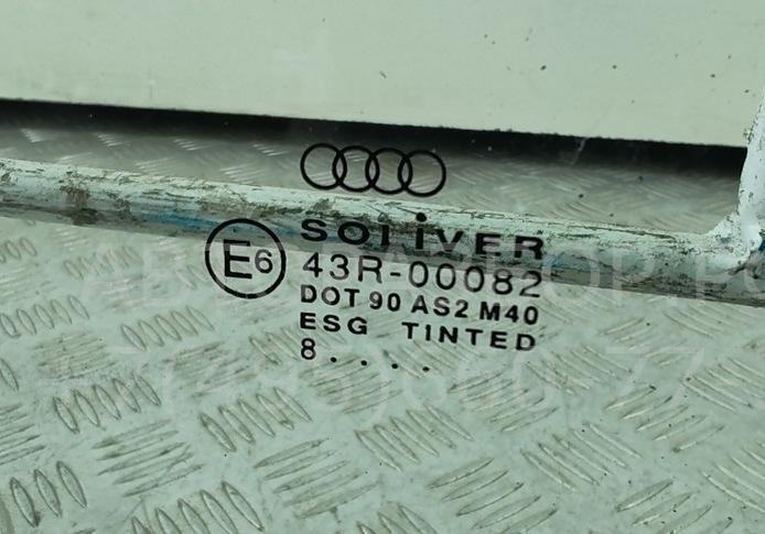 Стекло двери передней правой