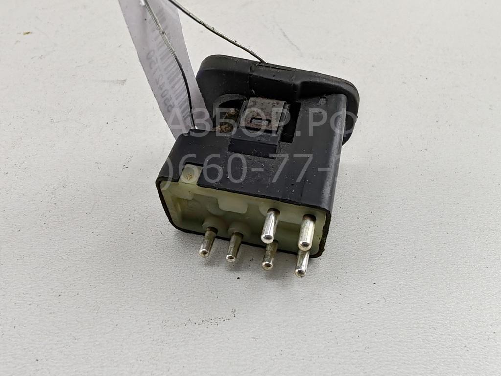 Кнопка регулировки зеркала