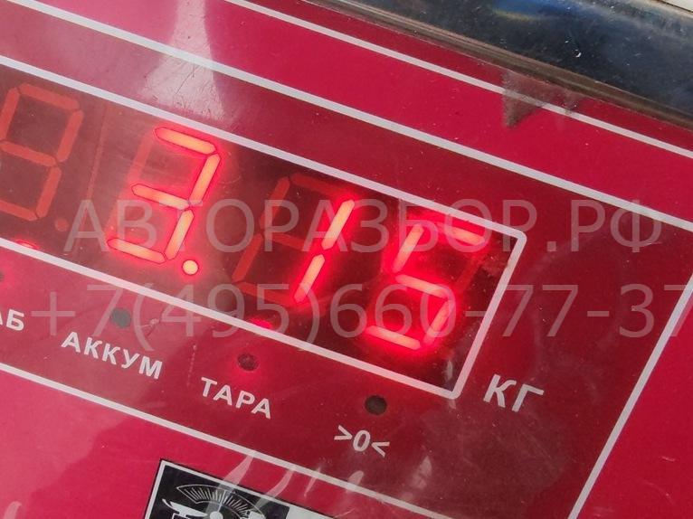 Стекло двери передней левой