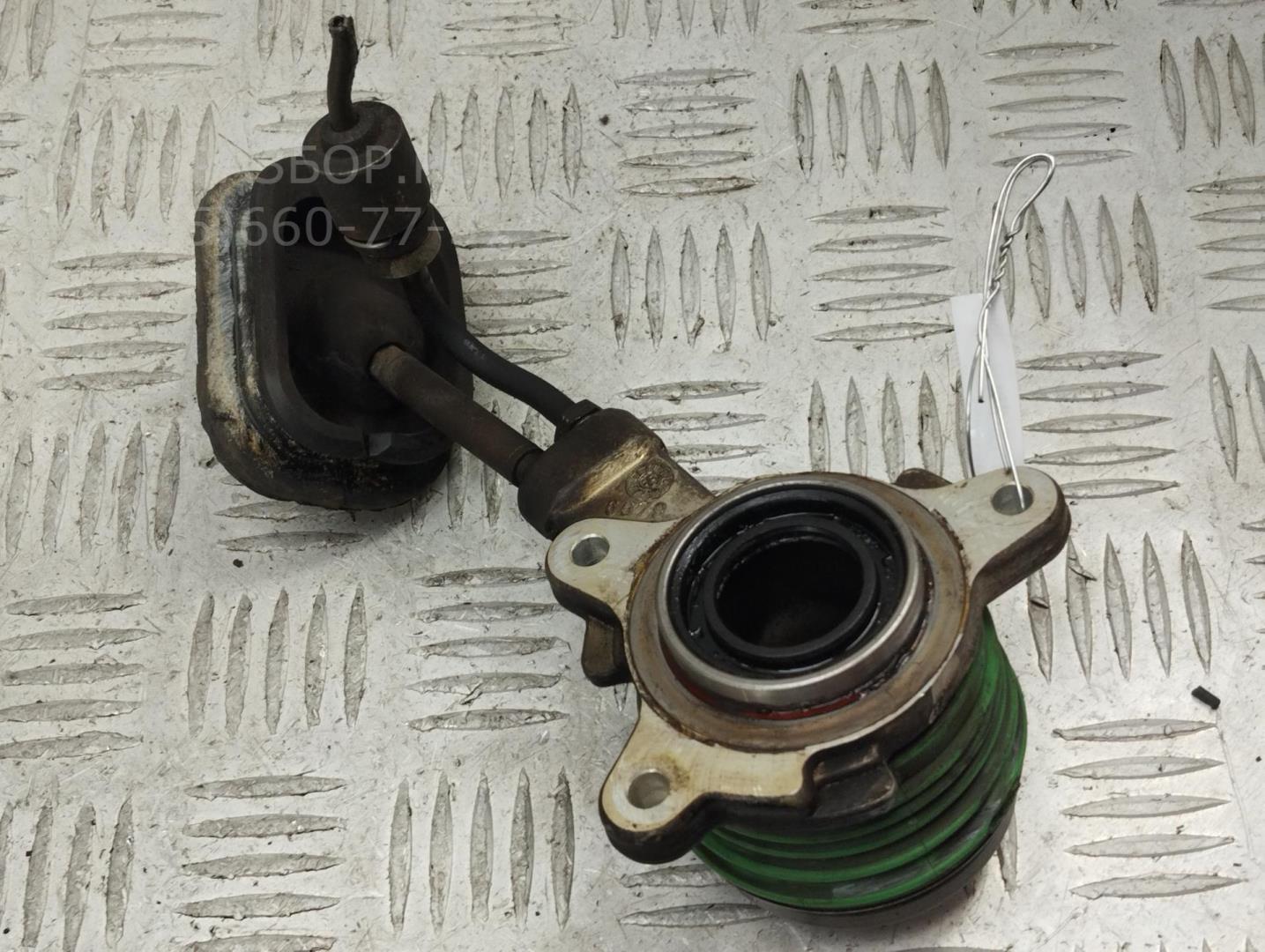 Цилиндр сцепления рабочий