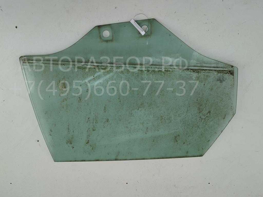 Стекло двери задней правой