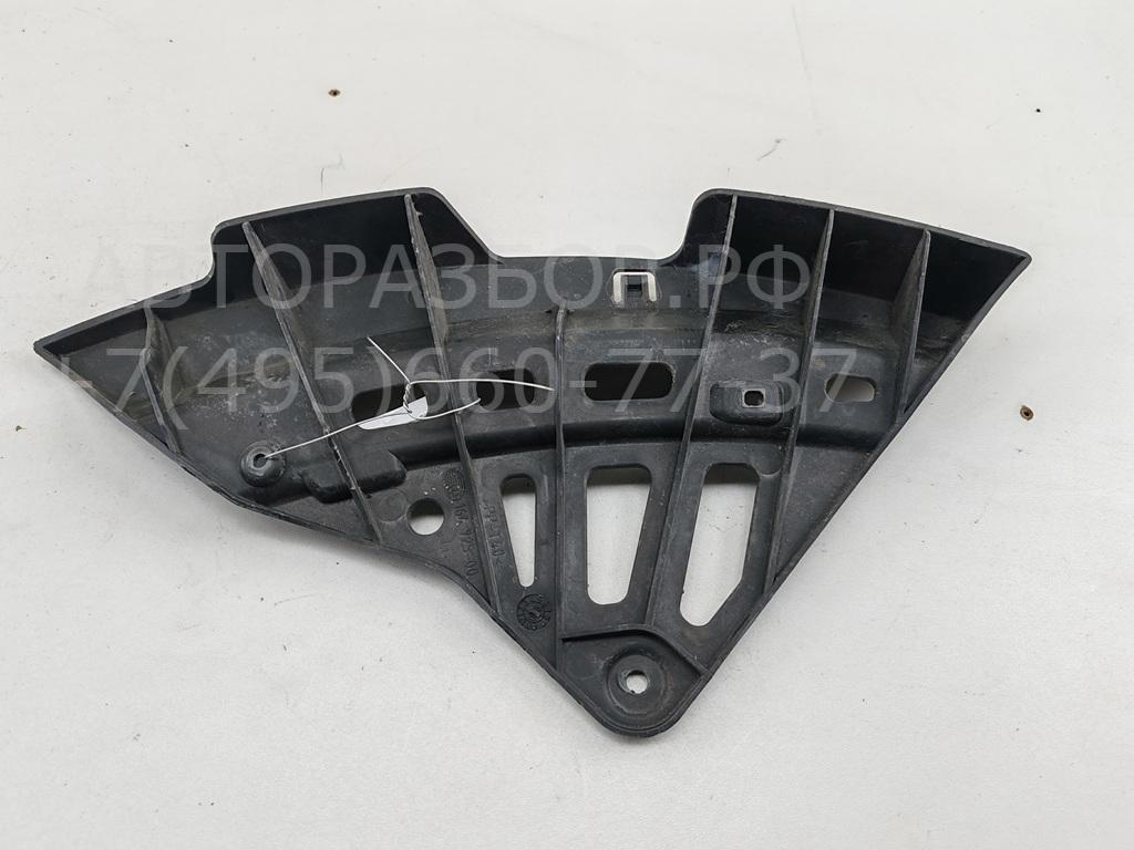 Крепеж фары